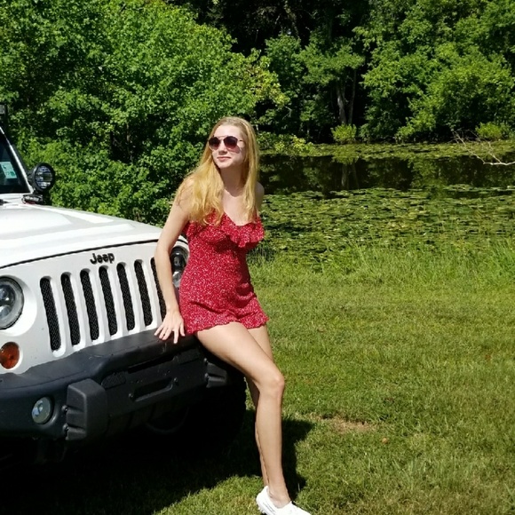 Red M Romper - Picture 8 of 8